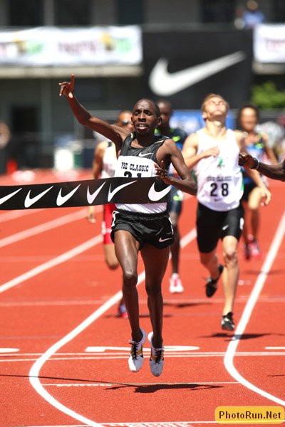 Yego_AlfredFV_Pre08.Jpg