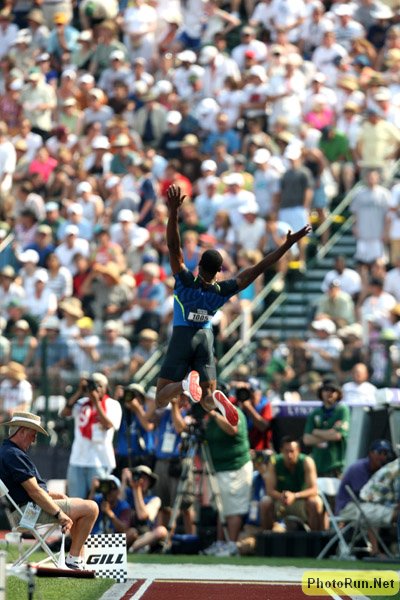 MenLongJump-USOlyT08.JPG
