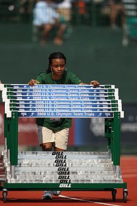 HurdleCrew-USOlyT08.JPG