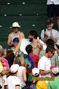 FamigliettiCrowds-USOlyT08.JPG