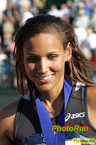 Jones_LoloAsics-USAOlyT08.JPg