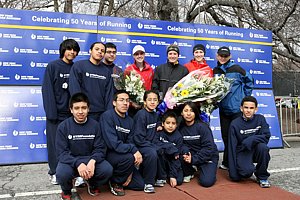 WomanTop3Awards-NYRR8k08.JPG