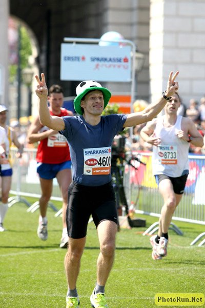 FinishArea2_Vienna08.Jpg