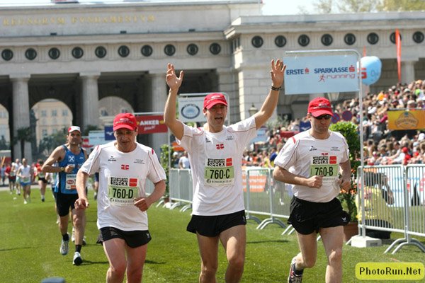 KSVFinish_Vienna08.Jpg