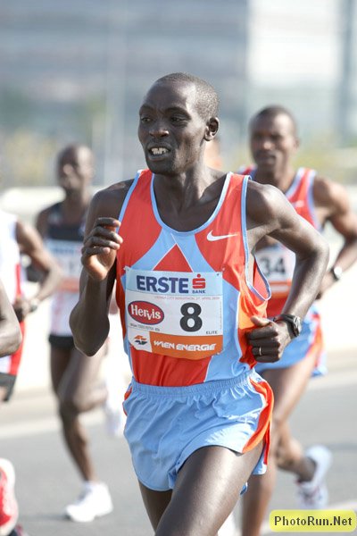 Todoo-Rotich_William-Vienna08.JPG