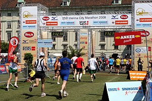 FinishLine-Vienna08.JPG