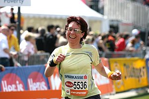 HappyFinish_Vienna08.Jpg