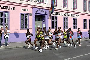 MenLedLesbos-Vienna08.JPG