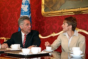 Talpos-FischerTea-Vienna08.JPG