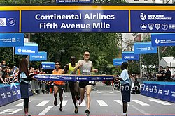 Baddeley_AndyFH_FifthAve09.jpg