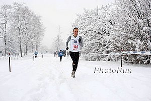Kalovics_AnikoLeds1-#403BB1.jpg