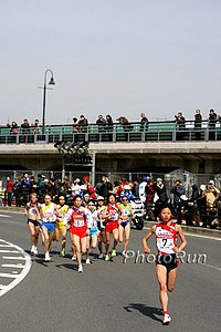 Kobayashi Pulls Away.jpg