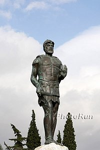 Statue-Athens09.jpg