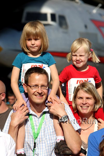 FamilyKids1-Berlin09.jpg