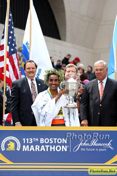 Merga_DeribaA1-Boston09.jpg