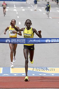 Kosgei_SalinaFV-Boston09.jpg