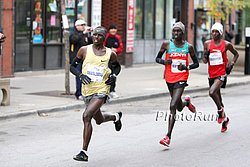 WanjiruBreaks-Chicago09.jpg