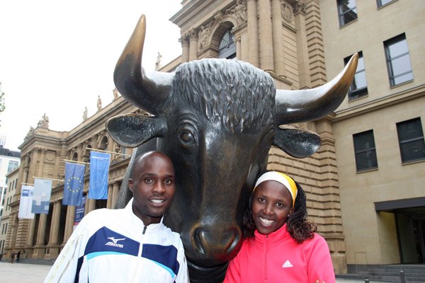 Kirwa-KipropBull-Fra#8B9D98.jpg