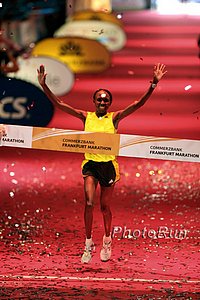 Kiprop_AgnesFV1-Frankfurt09.jpg
