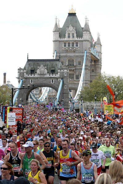 TowerBridgeMasses-London09.jpg