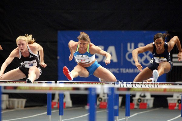 Lopes-McLennan-Millrose09.jpg