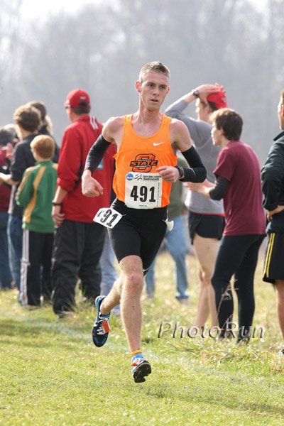 Lowe_Colby1-NCAAxc09.jpg