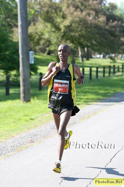 Cheruiyot_David1-OttawaM09.jpg