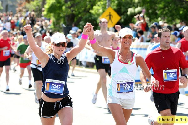 HappyFinishers-OttawaM09.jpg