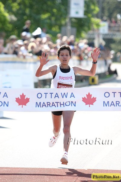 Leghzaoui_AsmaeFV-OttawaM09.jpg
