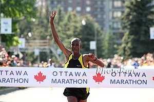 Cheruiyot_DavidFH_Ottawa09.jpg