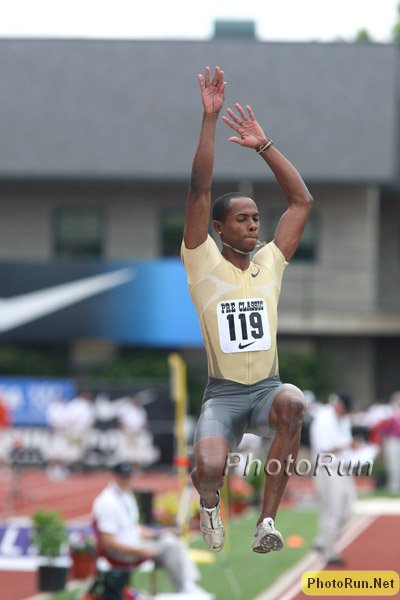 Saladino_Irving-Pre09.jpg