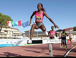 Nyangau_Ruth-Rieti09.jpg