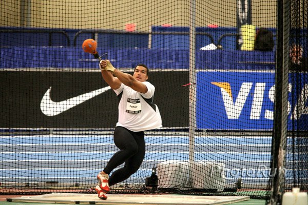 Porter_Garland_USIndoor09_1.Jpg