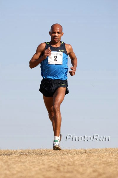 Keflezighi_Meb-USAxc09.jpg