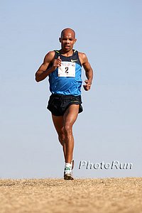 Keflezighi_Meb-USAxc09.jpg