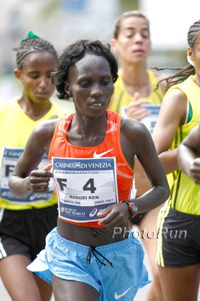 Kosgei_Anne1a-Venice09.jpg