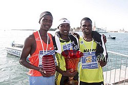 Cherono-Komen-SamoeA#8BB2DA.jpg