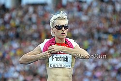 Friedrich_ArianePIn-WC09.jpg