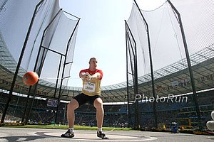 Litvinov_SergeiQW-WC09.jpg