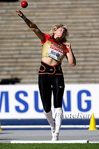 Hinrichs_DeniseQ-WChs09.jpg