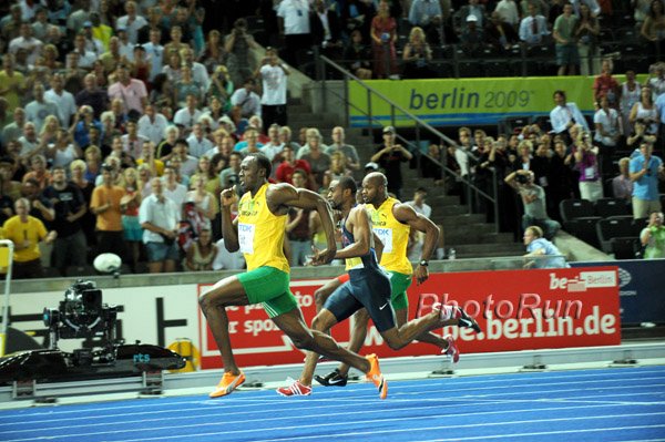 Bolt-Gay-PowellFH1_WCh09.jpg