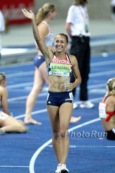 Ennis_JessicaWave-WC09.jpg