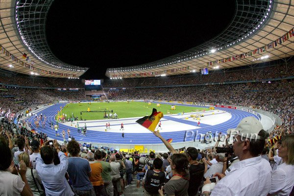 GermanFans-WChs09.jpg
