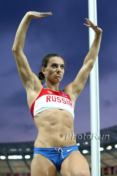 Isinbayeva_YelenaR-WC09.jpg