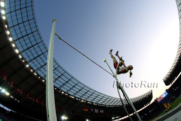PoleVault1-WC09.jpg
