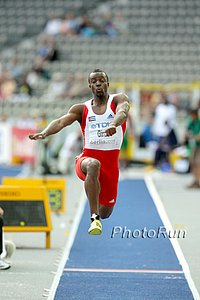 Girat_Arnie-WChs09.jpg