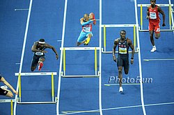 M400H-5thHurdle1_WCh09.jpg