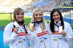 W-PoleVaultAwards_WCh09.jpg