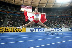Lopes_PriscillaJump1-WC09.jpg