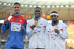 M-400H-Awards_WC09.jpg